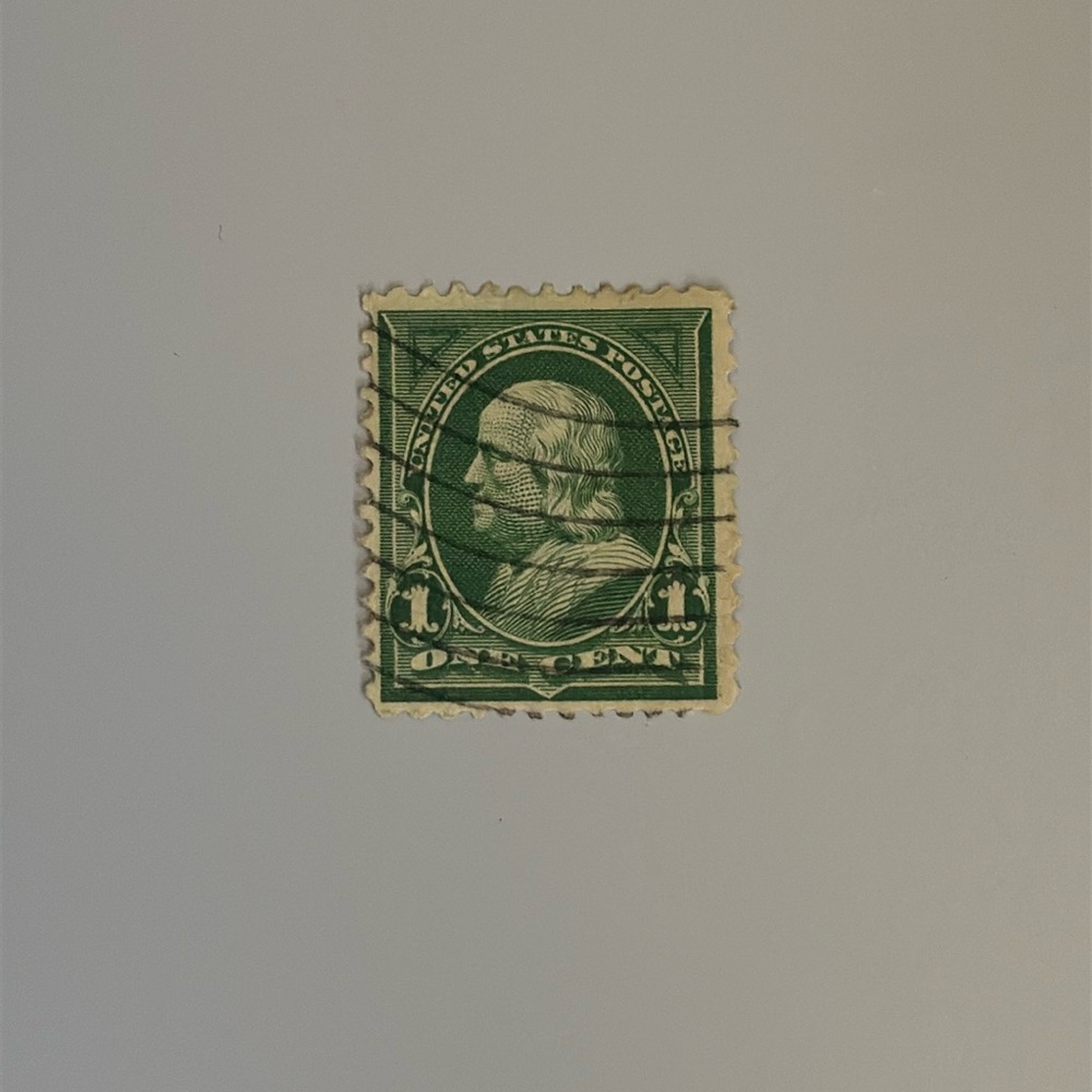 U.S. Green Benjamin Franklin Used Cancelled 1c One Cent Postage Stamp Vintage